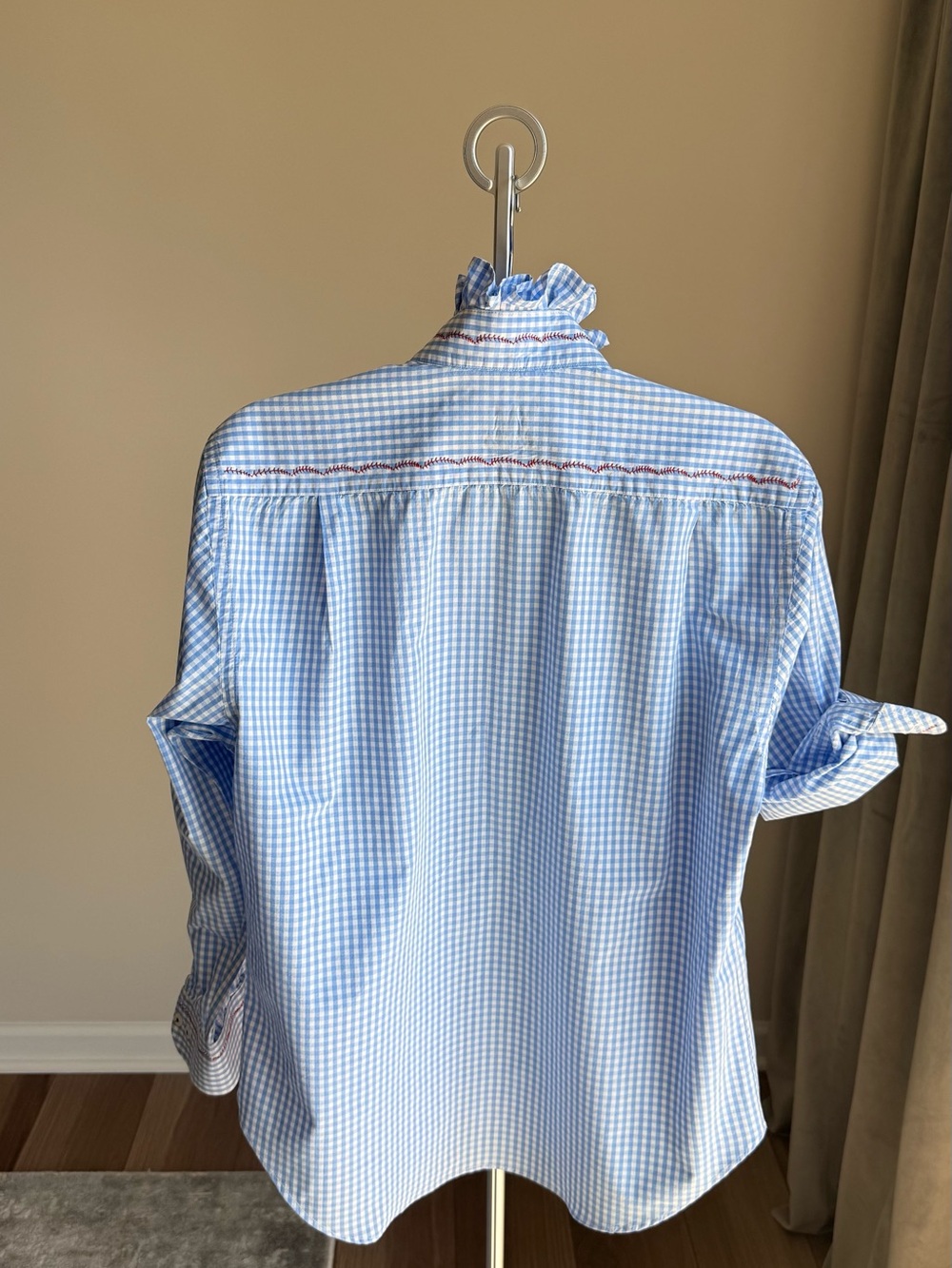 Reloved Upcycle ♻️ White and Blue Ruffle collar Blouse Red Embroidery - Picture 3 of 13